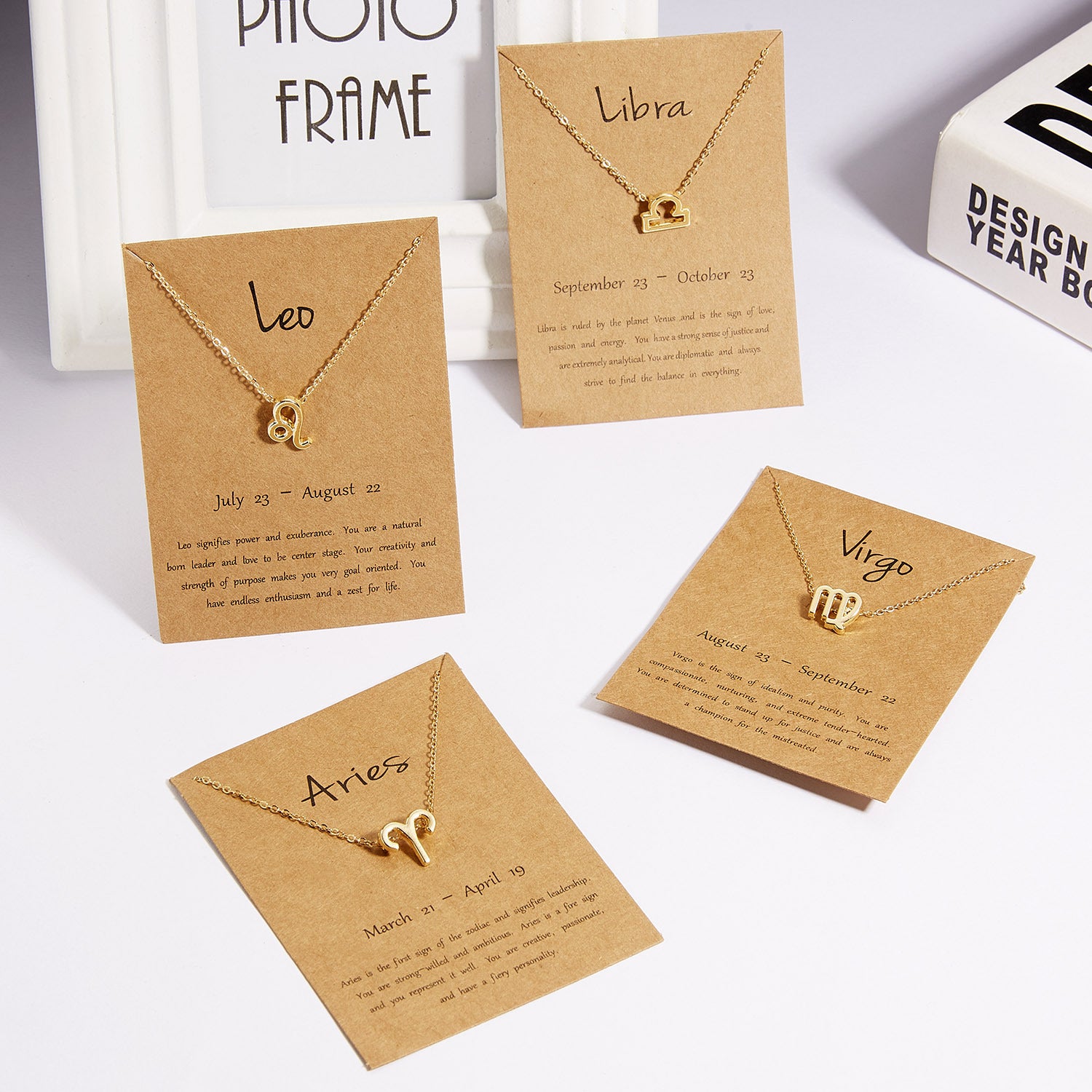 The 12 zodiac signs water diamond paper card necklace is a versatile collarbone chain