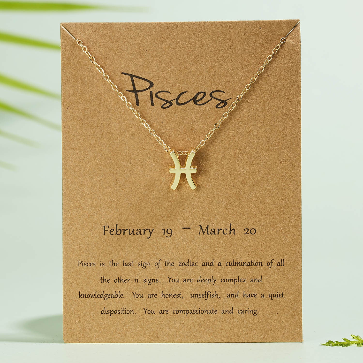 The 12 zodiac signs water diamond paper card necklace is a versatile collarbone chain